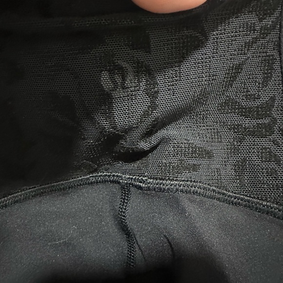 Lululemon Meant To Move 7/8 Tight (25") Black / Flocked Floral Black size 4 EUC - Picture 7 of 7